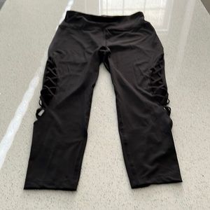 Avia S/CH 4-6 leggings cross-cross sides